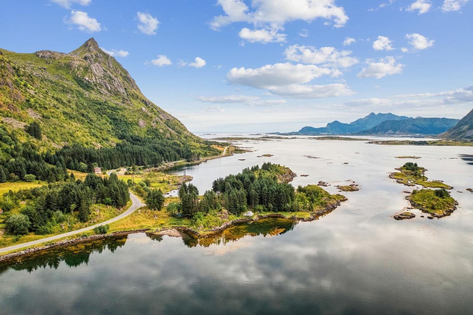 Flo Lofoten Nature Escape Valberg Extérieur photo